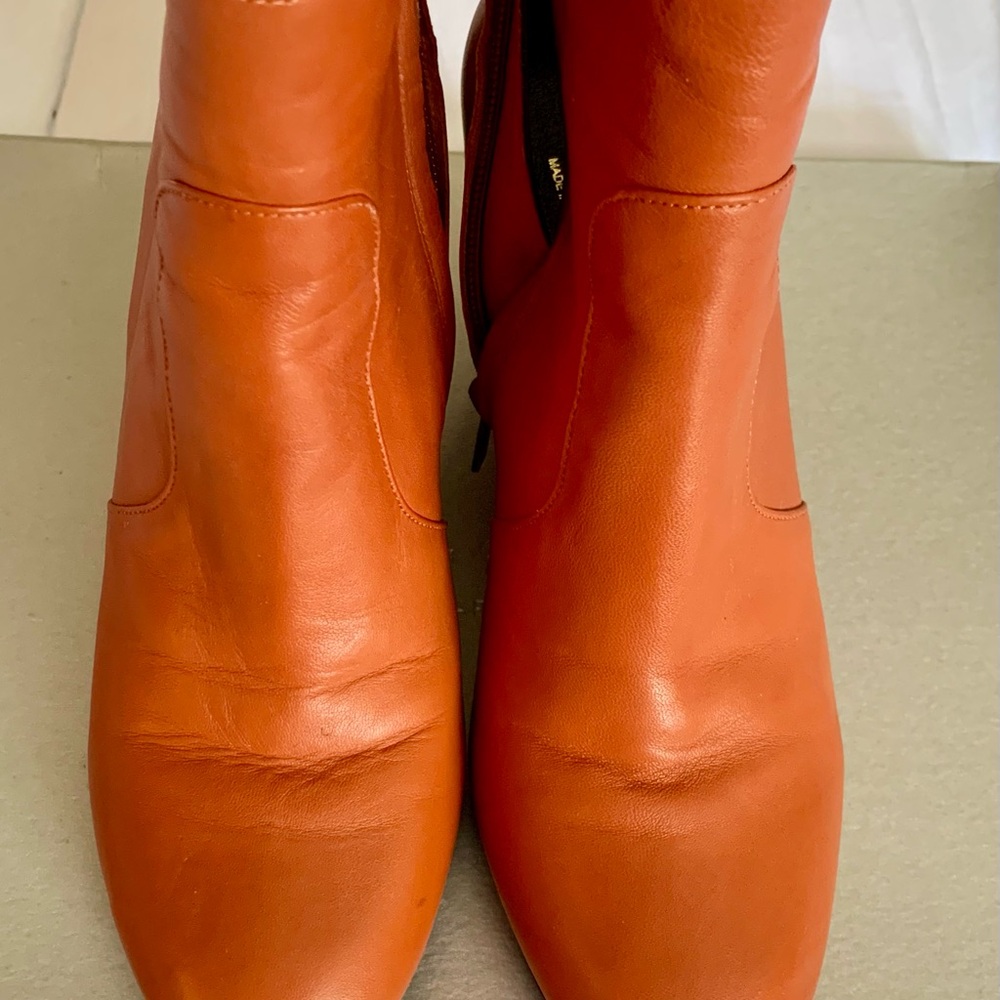 Robert Clergerie Women's Orange/ Ochre Soft Leather Ankle Boots size 39B US 7.5 - Picture 10 of 10